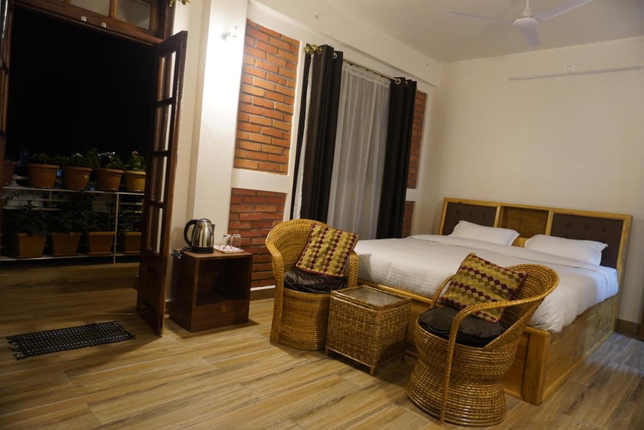 Dorsen Homestay Σιλόνγκ Εξωτερικό φωτογραφία